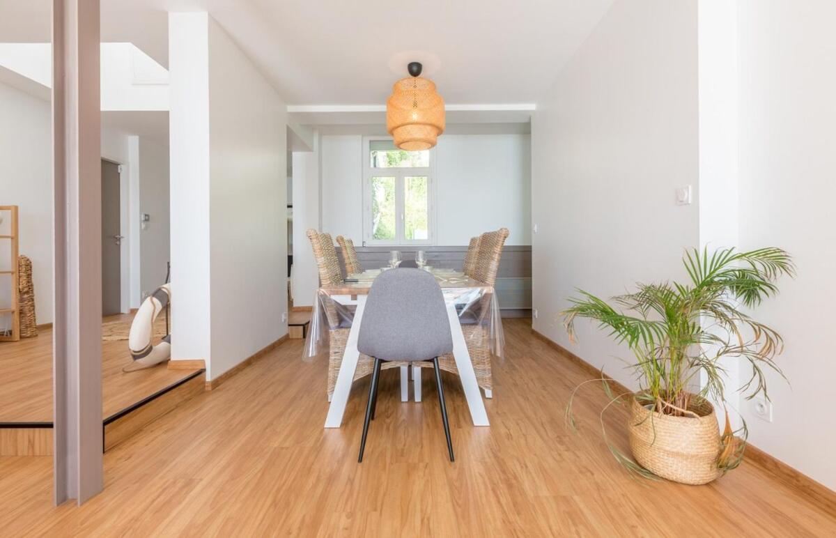 Les Pieds Dans L'Eau - Bel Appartement - Vue Mer Cancale Exterior foto
