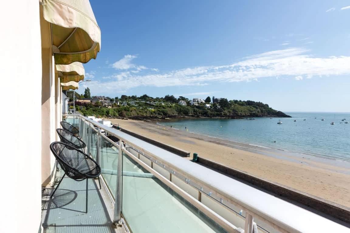 Les Pieds Dans L'Eau - Bel Appartement - Vue Mer Cancale Exterior foto